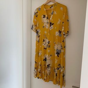 ⭐️ 2 for $15 ⭐️ Yellow Floral Midi Dress